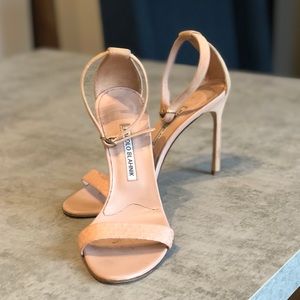 Size 39 Manila Blahniks